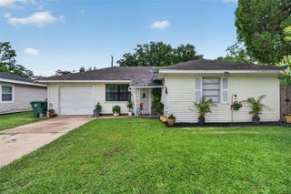 13919 Santa Teresa Road, Houston, TX 77045