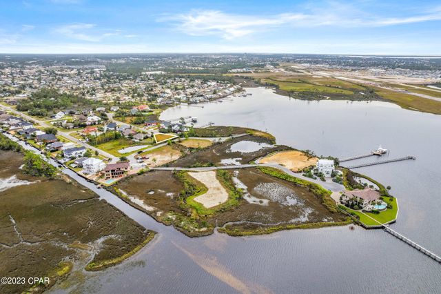 1308 Savannah Drive, Panama City, FL 32405