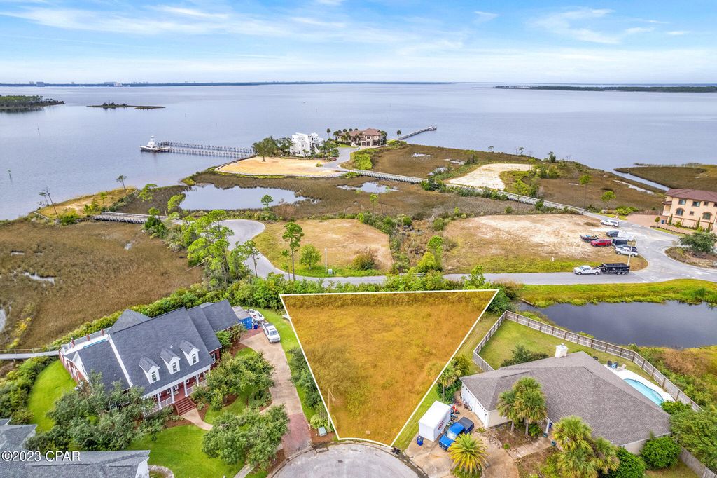 1308 Savannah Drive, Panama City, FL 32405