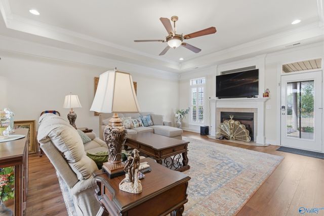 211 Ash Ridge Drive, New Market, AL 35761