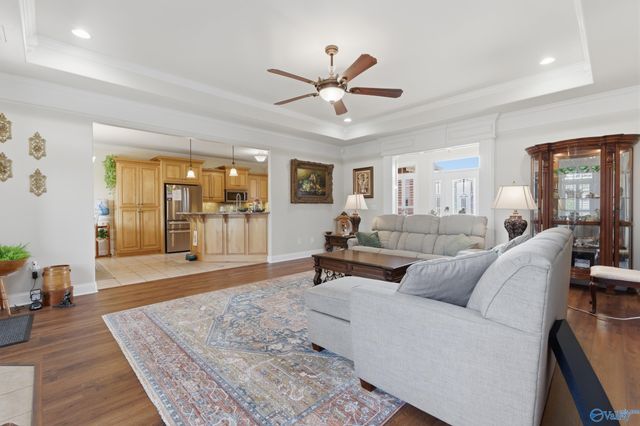 211 Ash Ridge Drive, New Market, AL 35761