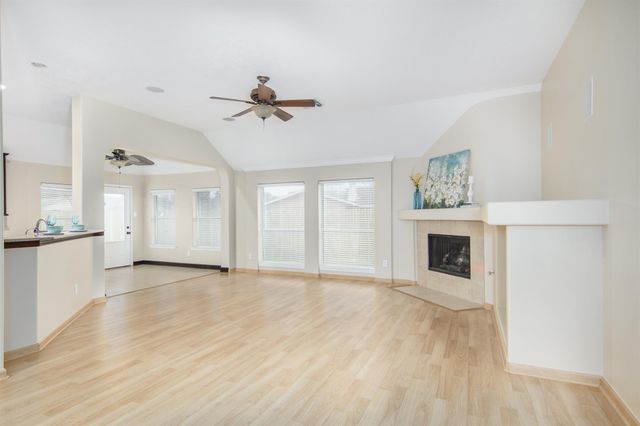 179 Greenridge Circle, League City, TX 77573