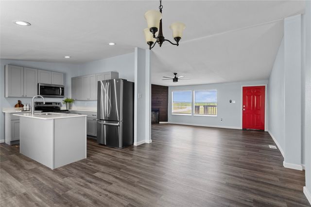 2104 County Road 2134, Caddo Mills, TX 75135