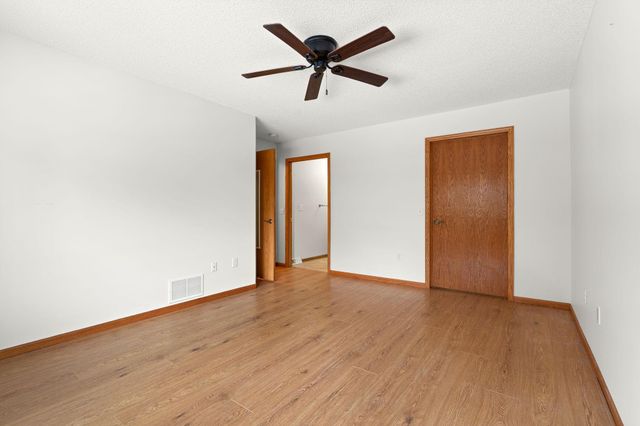 27765 Woodland Drive, Chisago City, MN 55013