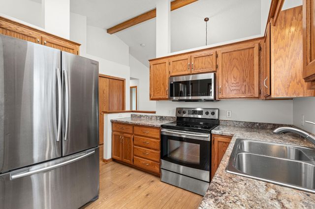 27765 Woodland Drive, Chisago City, MN 55013