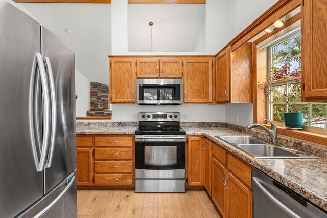 27765 Woodland Drive, Chisago City, MN 55013