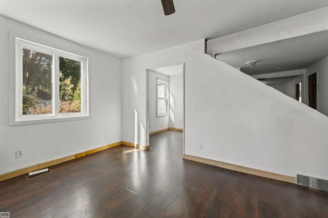 3905 Sheldon Road, Carsonville, MI 48419