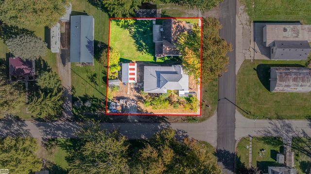 3905 Sheldon Road, Carsonville, MI 48419