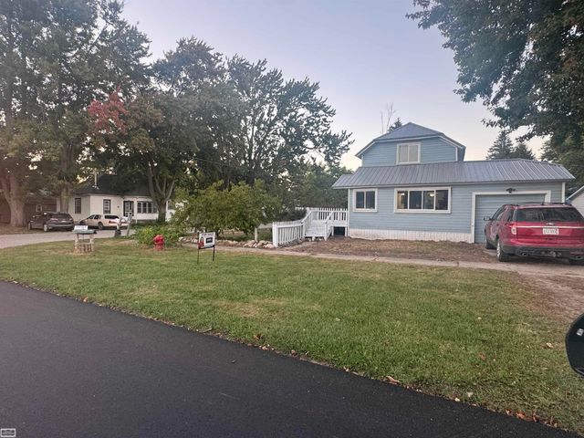 3905 Sheldon Road, Carsonville, MI 48419