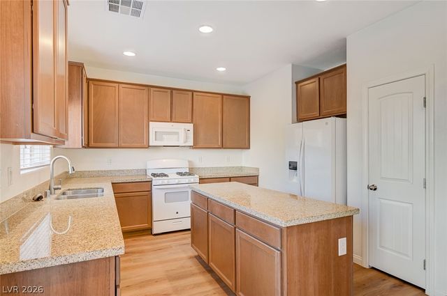 8858 Lake Myers Court, Las Vegas, NV 89139