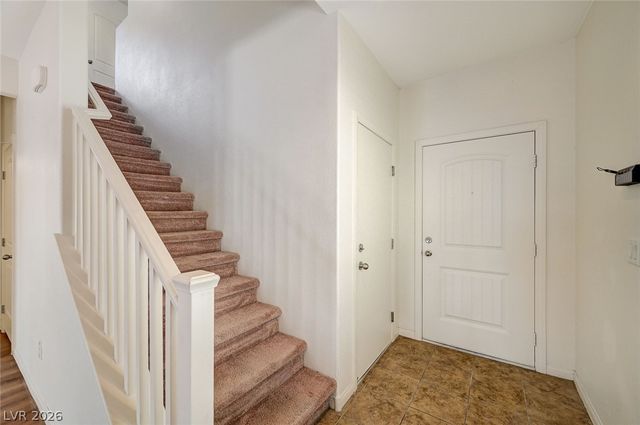 8858 Lake Myers Court, Las Vegas, NV 89139