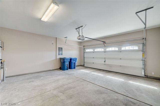 8858 Lake Myers Court, Las Vegas, NV 89139