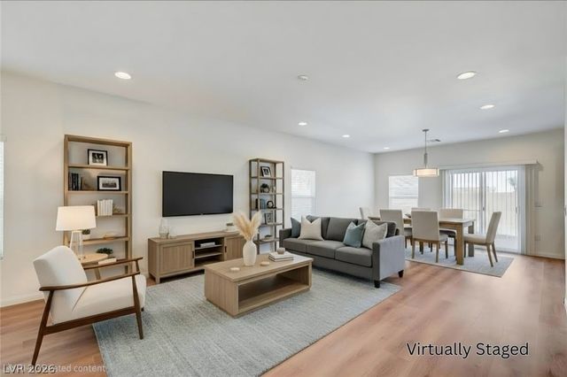 8858 Lake Myers Court, Las Vegas, NV 89139