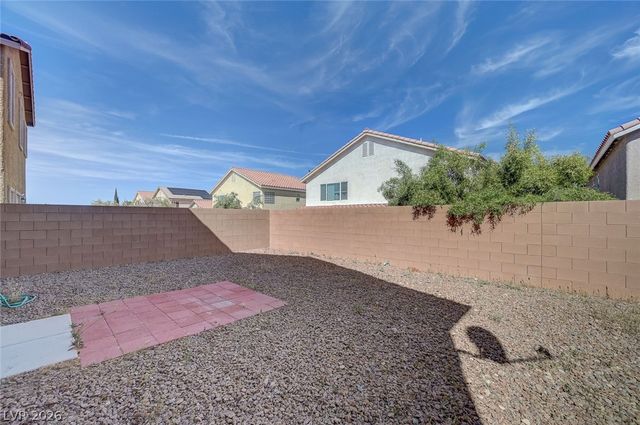 8858 Lake Myers Court, Las Vegas, NV 89139