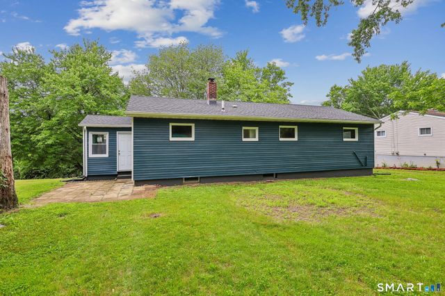 80 Grilleytown Road, Waterbury, CT 06704