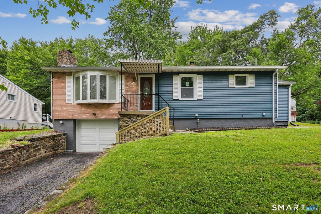 80 Grilleytown Road, Waterbury, CT 06704