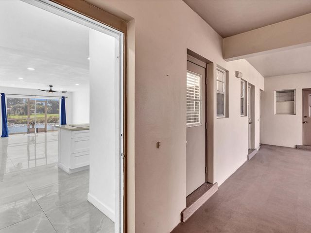 2451 SW 82nd Avenue 108, Davie, FL 33324