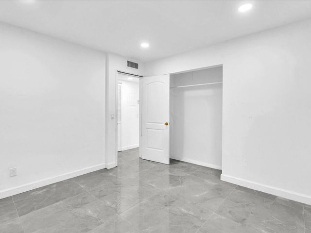 2451 SW 82nd Avenue 108, Davie, FL 33324