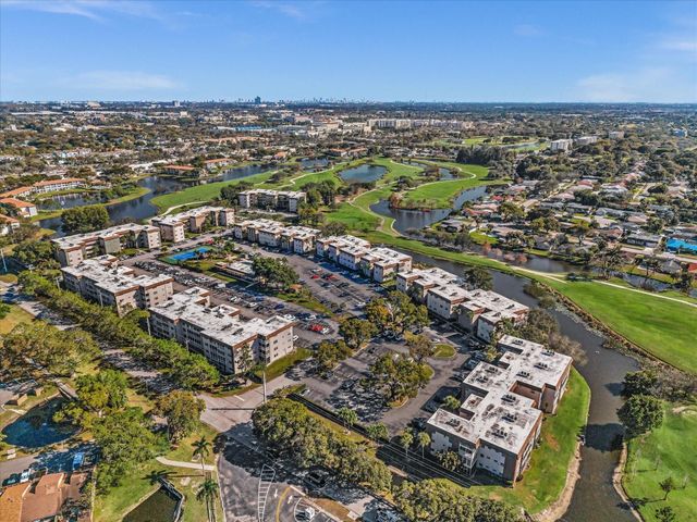 2451 SW 82nd Avenue 108, Davie, FL 33324