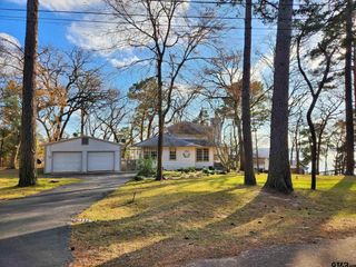 522 Christine Dr., Bullard, TX 75757