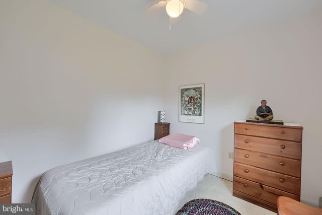 2514 SPLIT RAIL DR, East Petersburg, PA 17520