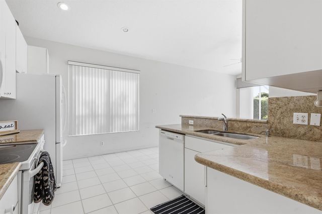 12463 Pleasant Green Way, Boynton Beach, FL 33437