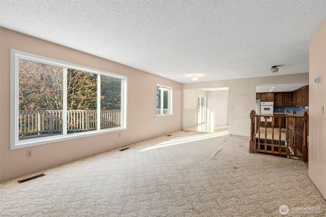 177 Whitney Boulevard, Chehalis, WA 98532