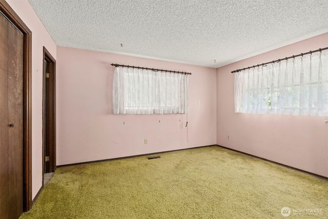 177 Whitney Boulevard, Chehalis, WA 98532