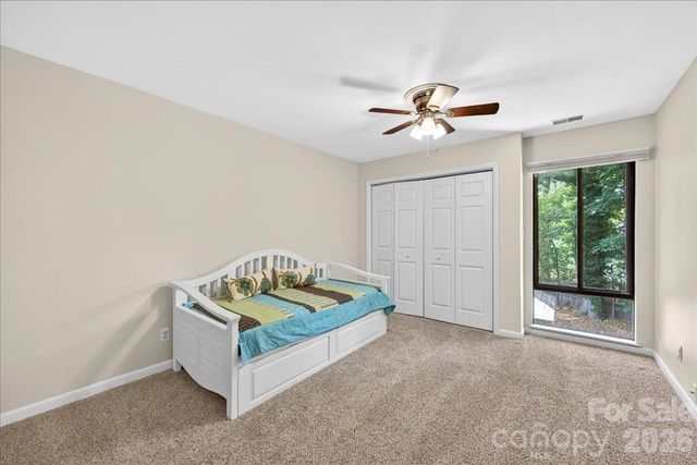 5803 Sharon Road K, Charlotte, NC 28210