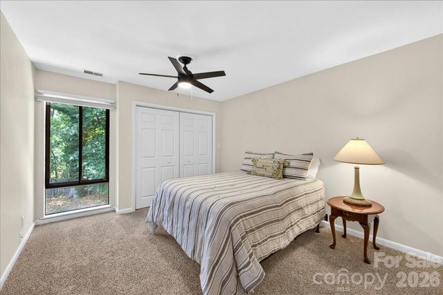5803 Sharon Road K, Charlotte, NC 28210