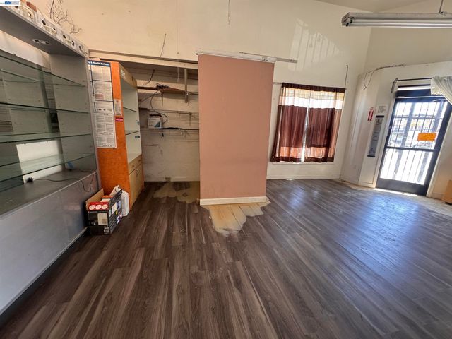 4200 Foothill Blvd, Oakland, CA 94601
