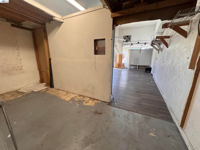 4200 Foothill Blvd, Oakland, CA 94601