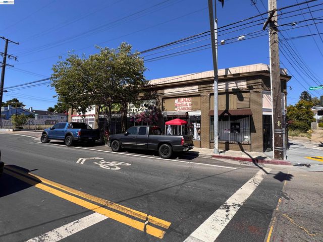 4200 Foothill Blvd, Oakland, CA 94601