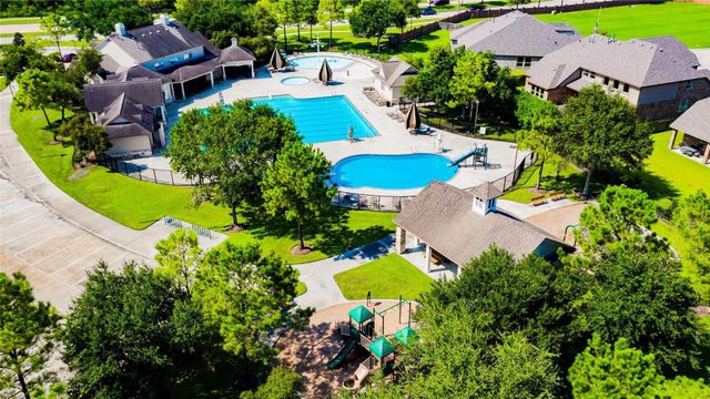 4806 Lost Creek Lane, League City, TX 77573