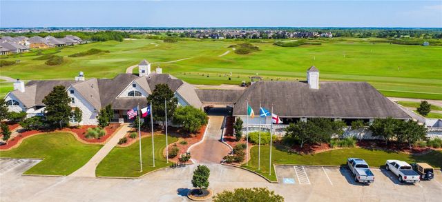 4806 Lost Creek Lane, League City, TX 77573