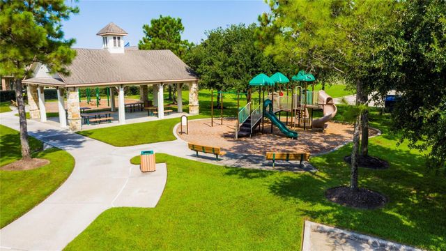 4806 Lost Creek Lane, League City, TX 77573