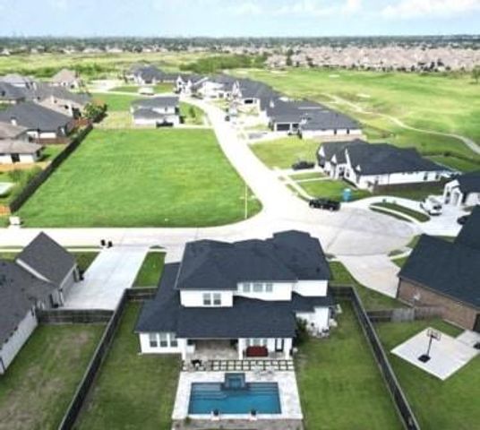 4806 Lost Creek Lane, League City, TX 77573