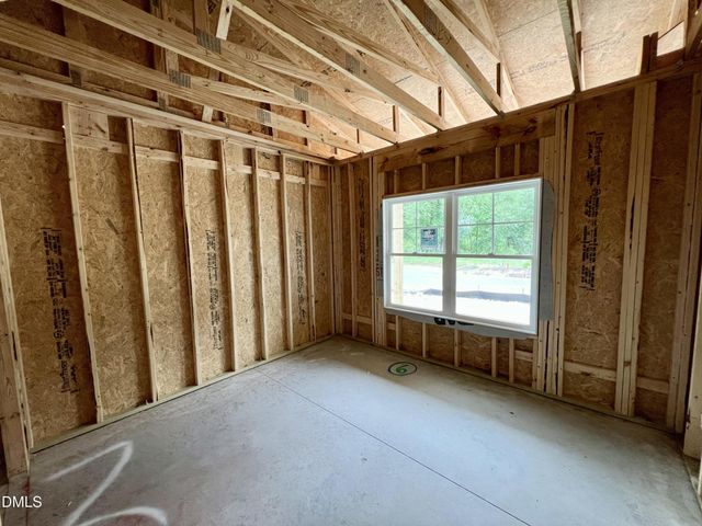 415 Creeks Edge Drive, Pikeville, NC 27863