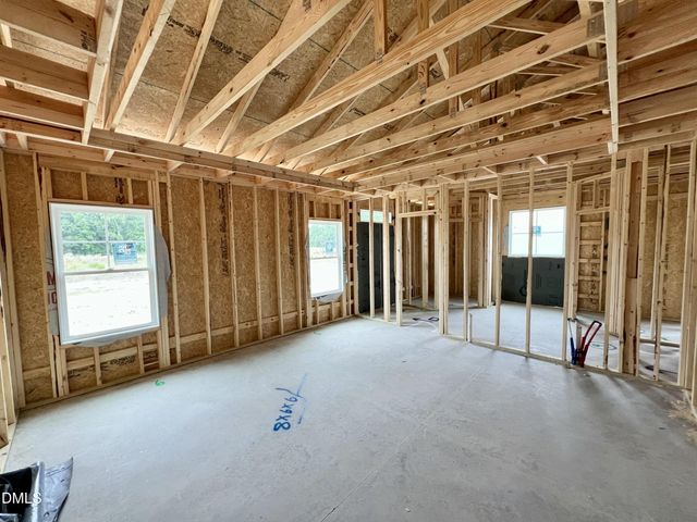 415 Creeks Edge Drive, Pikeville, NC 27863