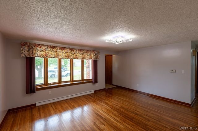 143 Norris Avenue, Lancaster, NY 14086