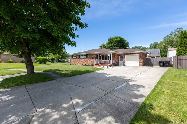 143 Norris Avenue, Lancaster, NY 14086