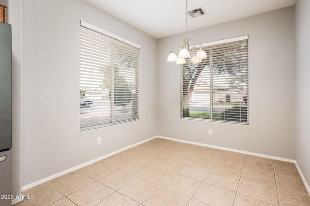 3725 E Woodside Way, Gilbert, AZ 85297