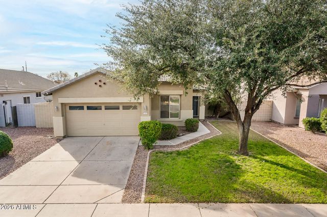 3725 E Woodside Way, Gilbert, AZ 85297
