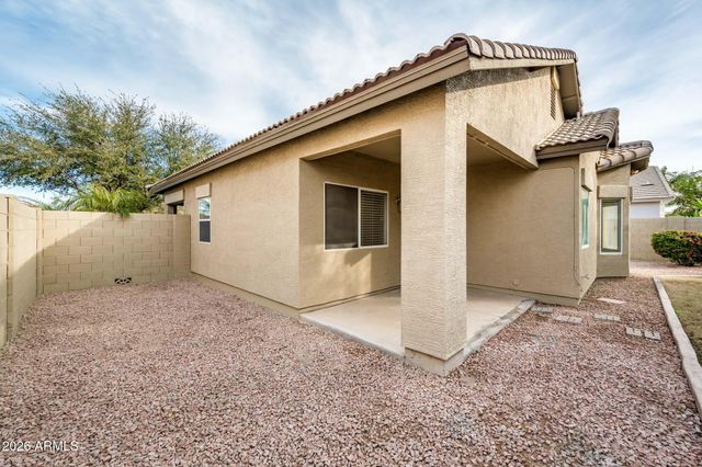 3725 E Woodside Way, Gilbert, AZ 85297