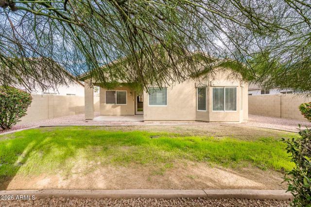 3725 E Woodside Way, Gilbert, AZ 85297