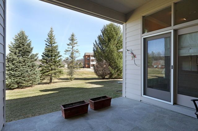 1909 NW 126th Street, Clive, IA 50325