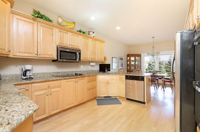 1909 NW 126th Street, Clive, IA 50325