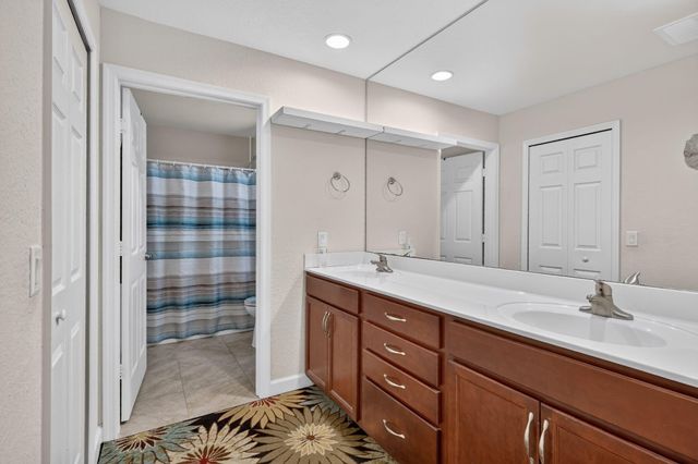 11 SE Flamenco Way, Port St. Lucie, Port St Lucie, FL 34952