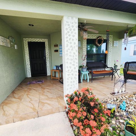 11 SE Flamenco Way, Port St. Lucie, Port St Lucie, FL 34952
