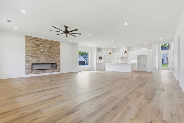 7000 Cold Creek, Alexander, AR 72002